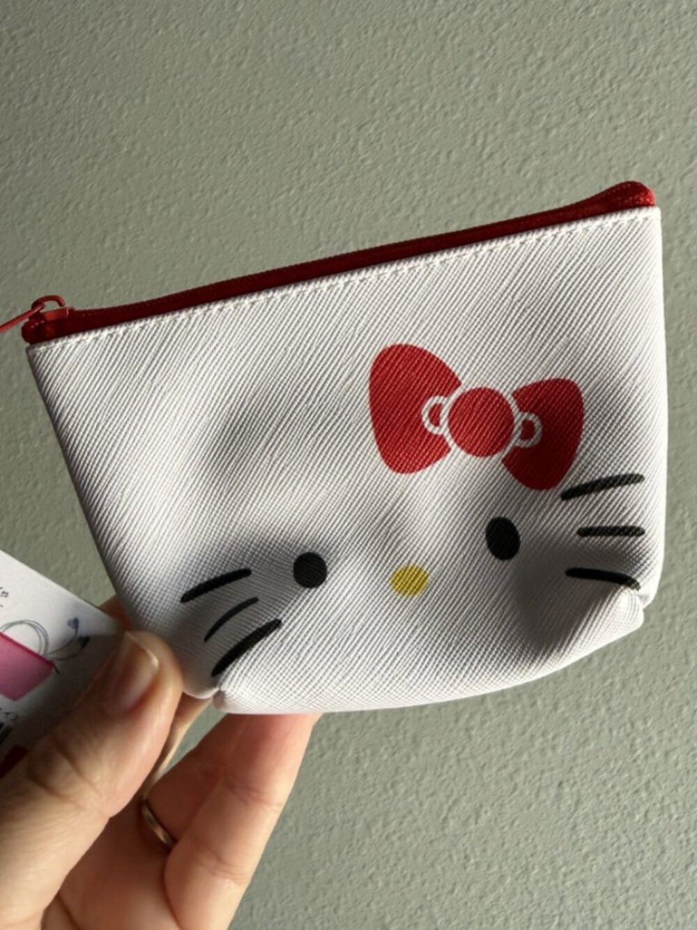 NWT Hello Kitty Sanrio Mini Zip Pouch Japan Import '21